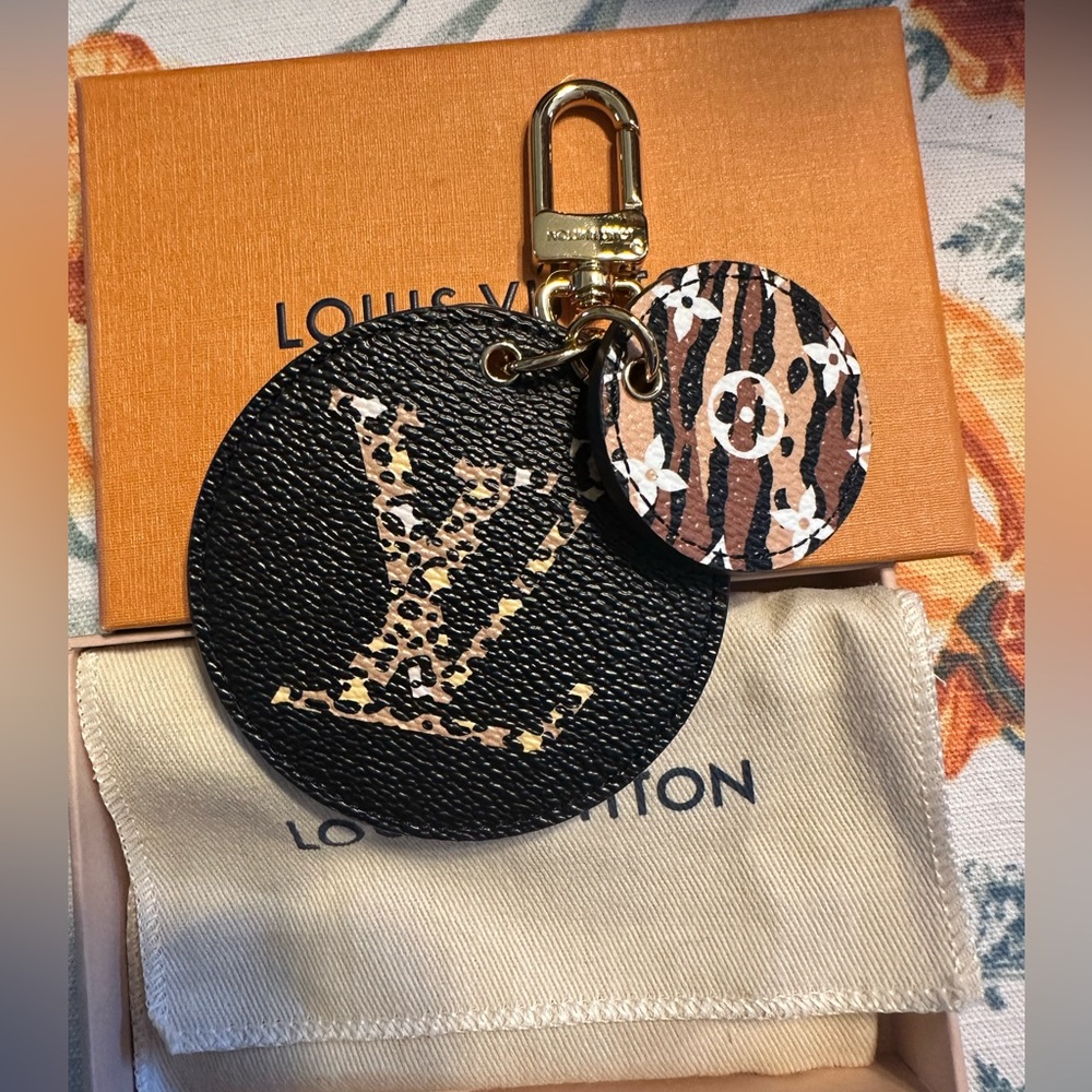 Louis Vuitton Animal Print keychain